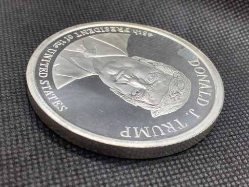 (新品) アメリカ「ドナルド・J・トランプ大統領」純銀 5オンス メダル #9834 - 画像 (2)